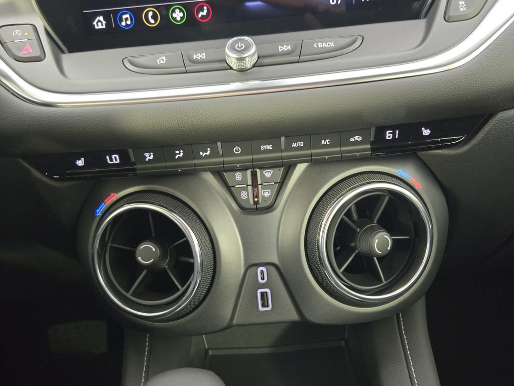New 2026 Chevrolet Blazer LT w/ LPO, Black Grille Bar Package image 19