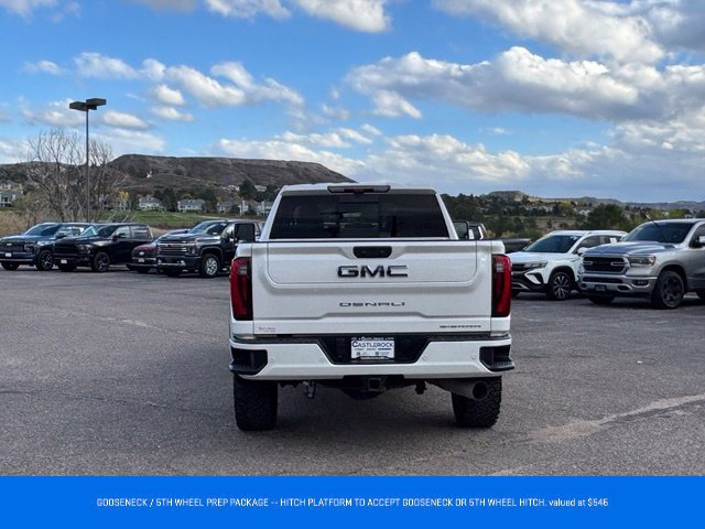 Certified 2025 GMC Sierra 2500 Denali Ultimate AWD/4WD image 4