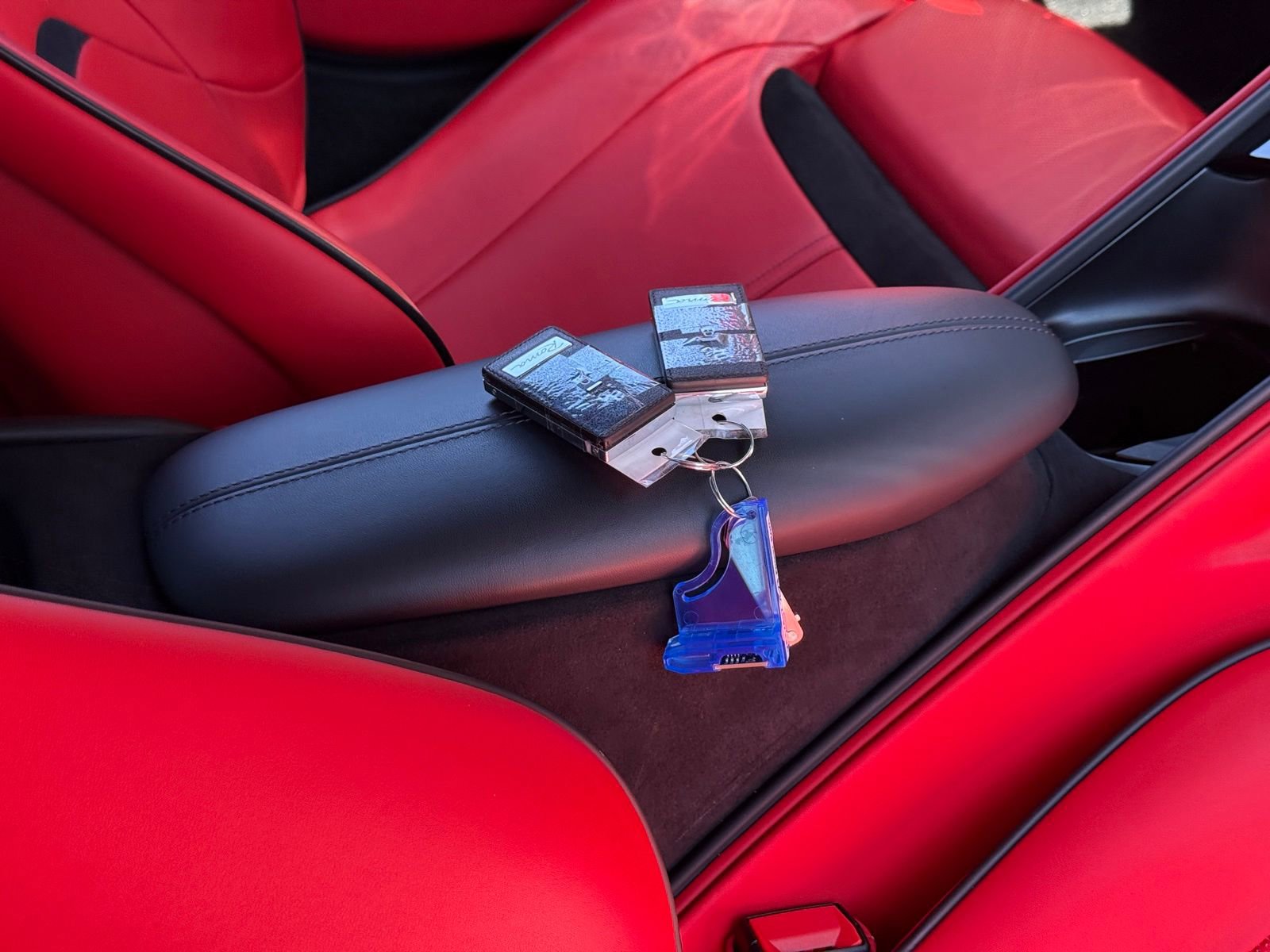 Used 2023 Ferrari Roma RWD image 25