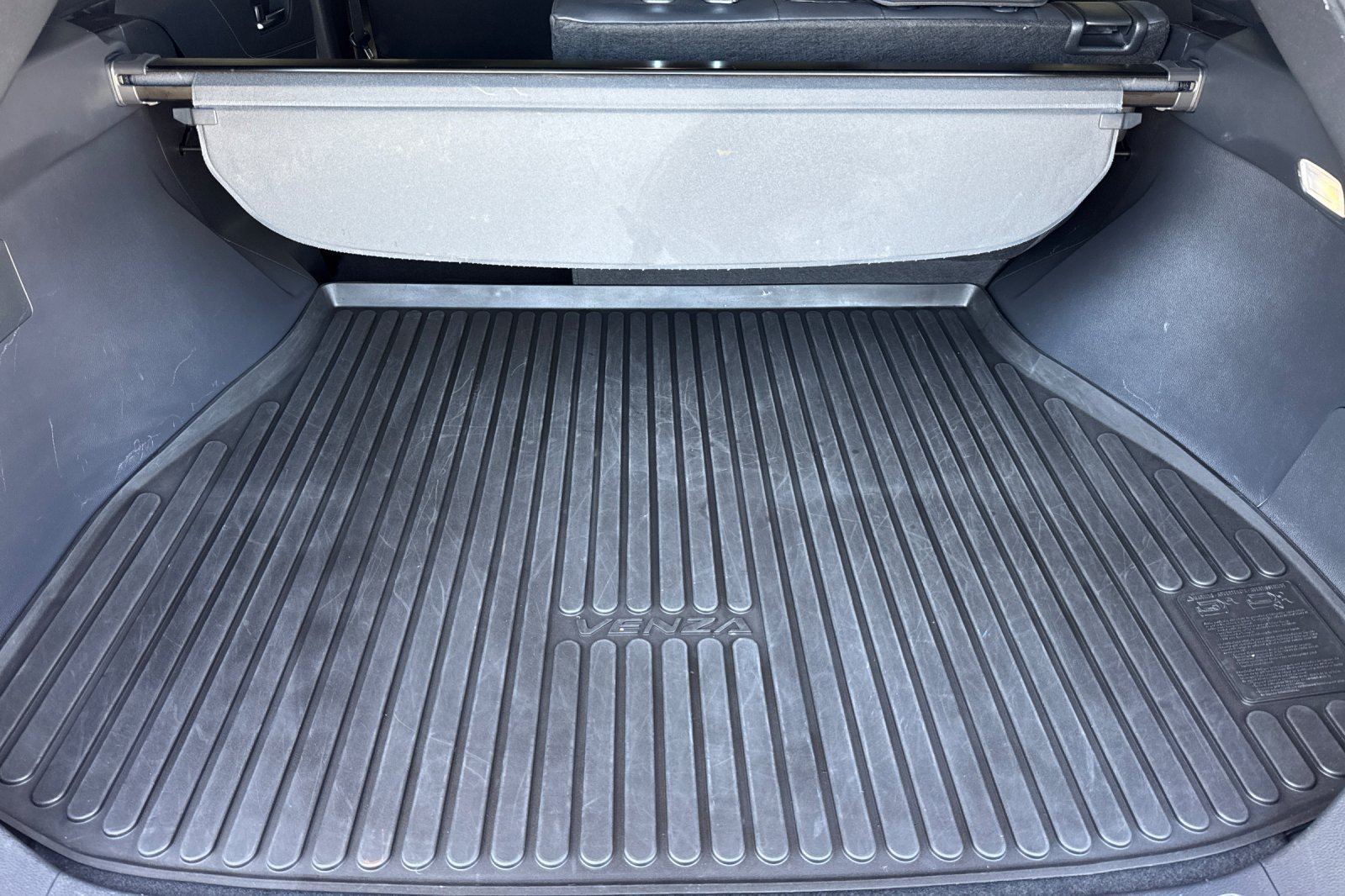 Certified 2023 Toyota Venza Nightshade AWD/4WD image 14