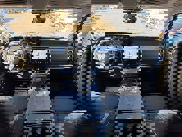 New 2026 Ford Expedition Max Platinum image 25