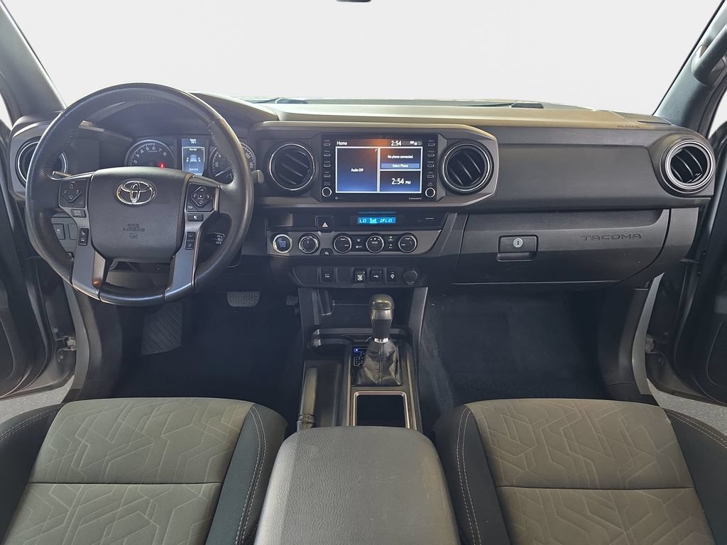Used 2021 Toyota Tacoma TRD Off-Road AWD/4WD image 10