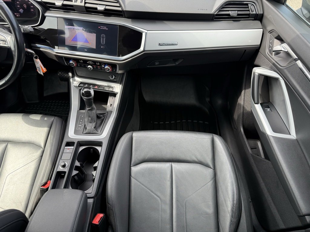 Used 2021 Audi Q3 2.0T Premium image 25