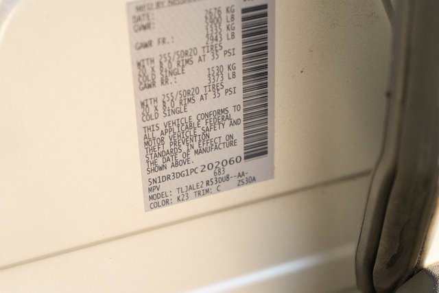 Used 2023 Nissan Pathfinder Platinum w/ Cargo Package image 37