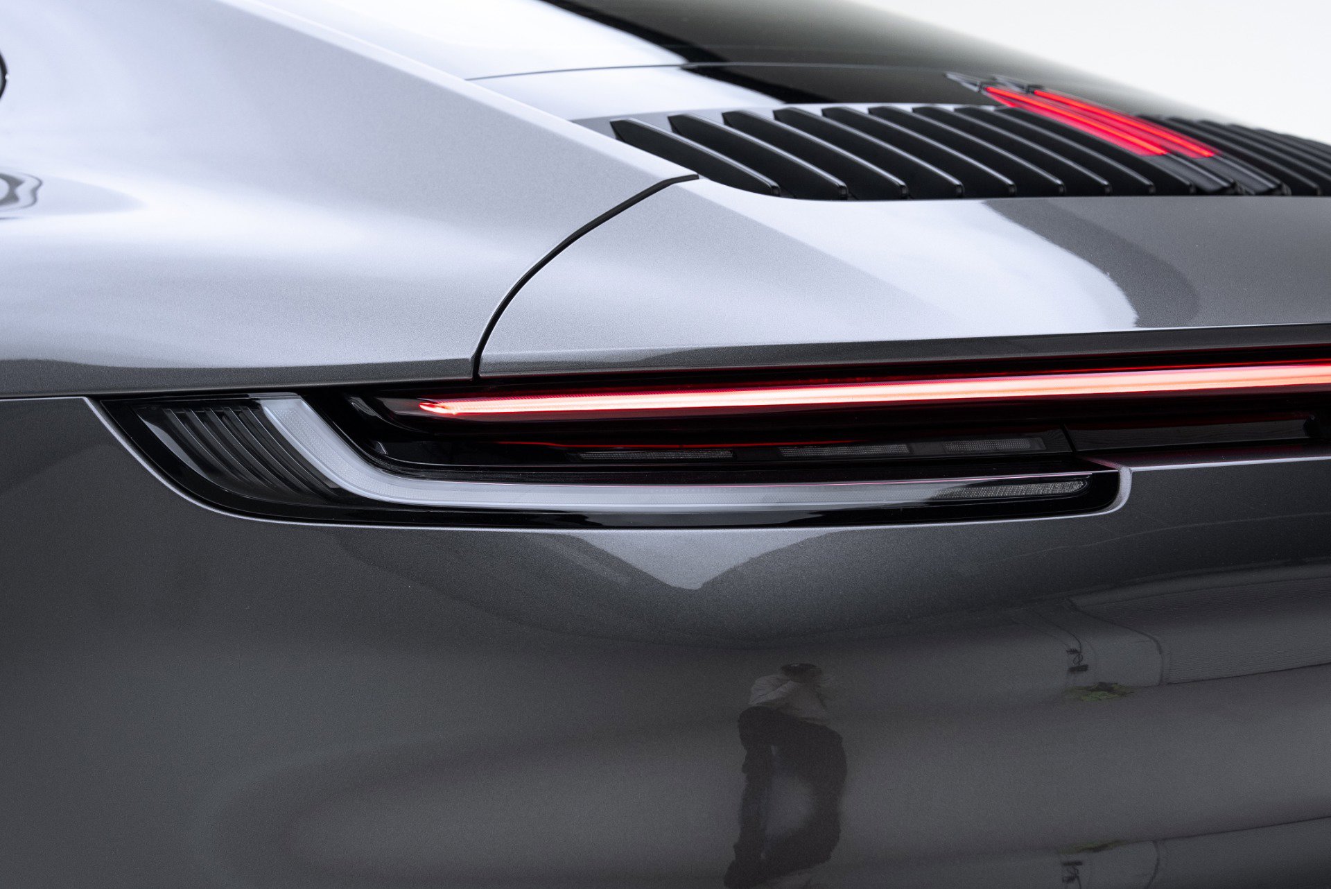 Used 2020 Porsche 911 Carrera RWD image 23