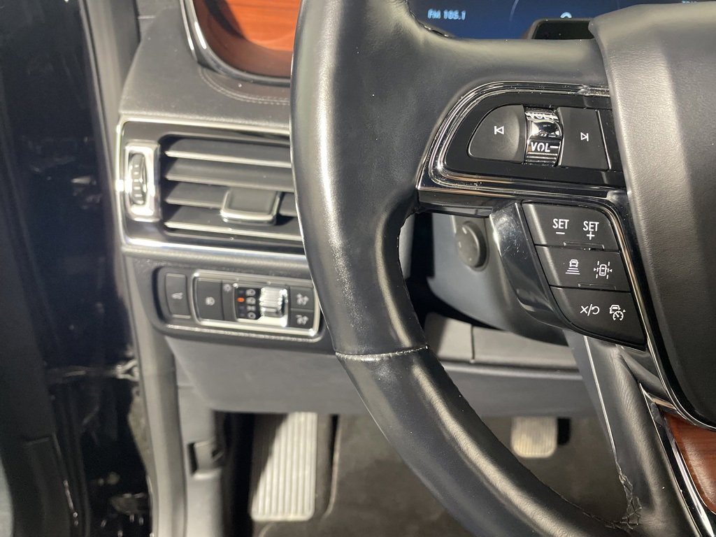 Used 2024 Lincoln Navigator Reserve image 12
