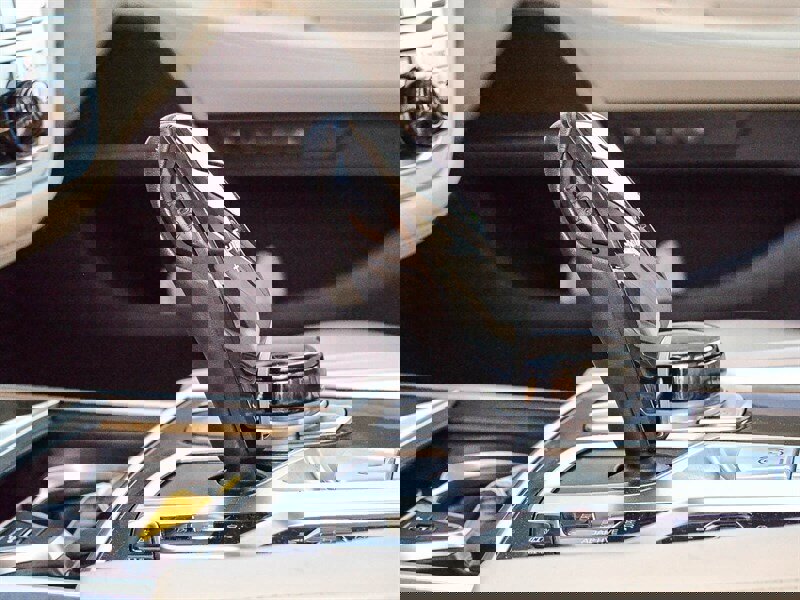 Used 2020 BMW 750i xDrive w/ Executive Package image 46