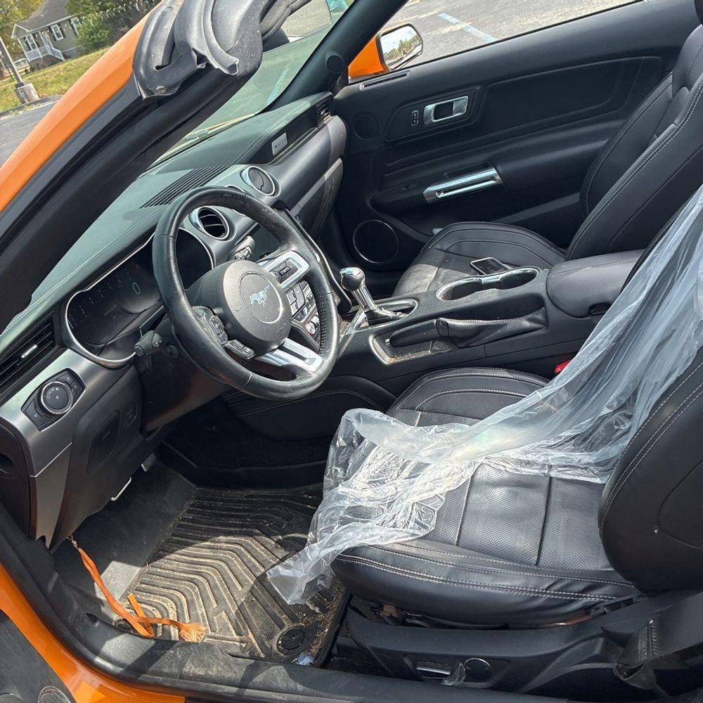 Used 2018 Ford Mustang GT Premium w/ Equipment Group 401A image 5