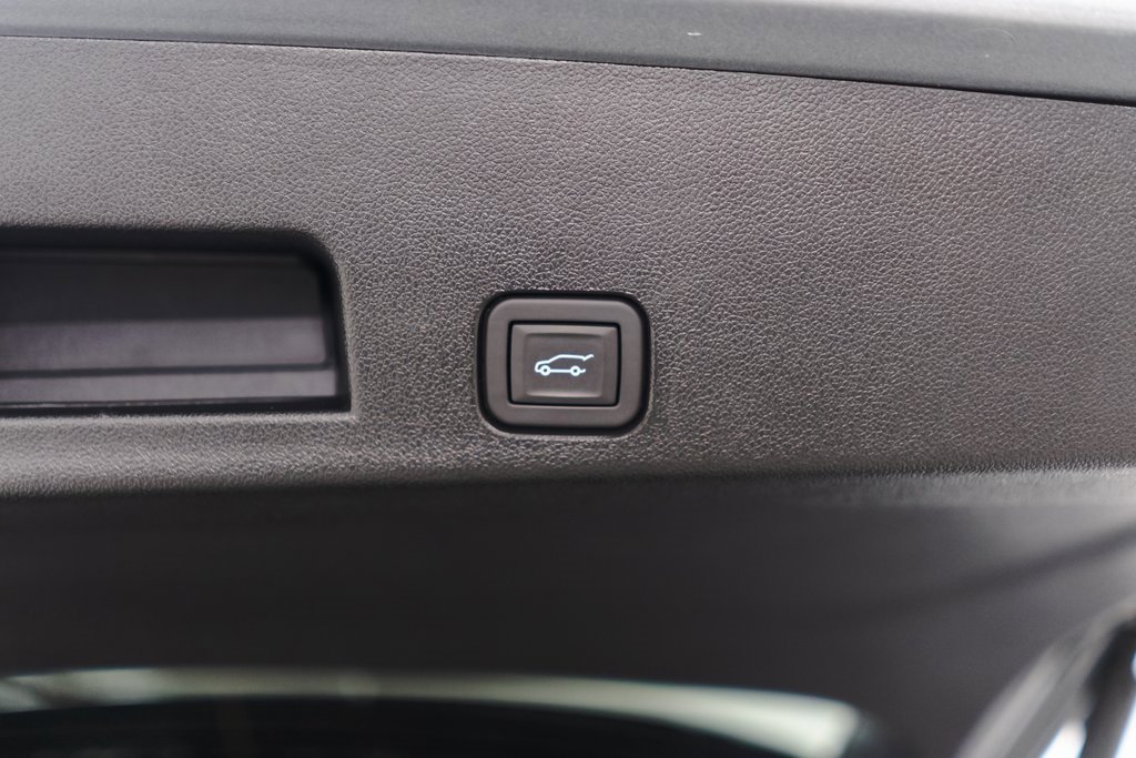 Used 2024 GMC Acadia Denali image 43