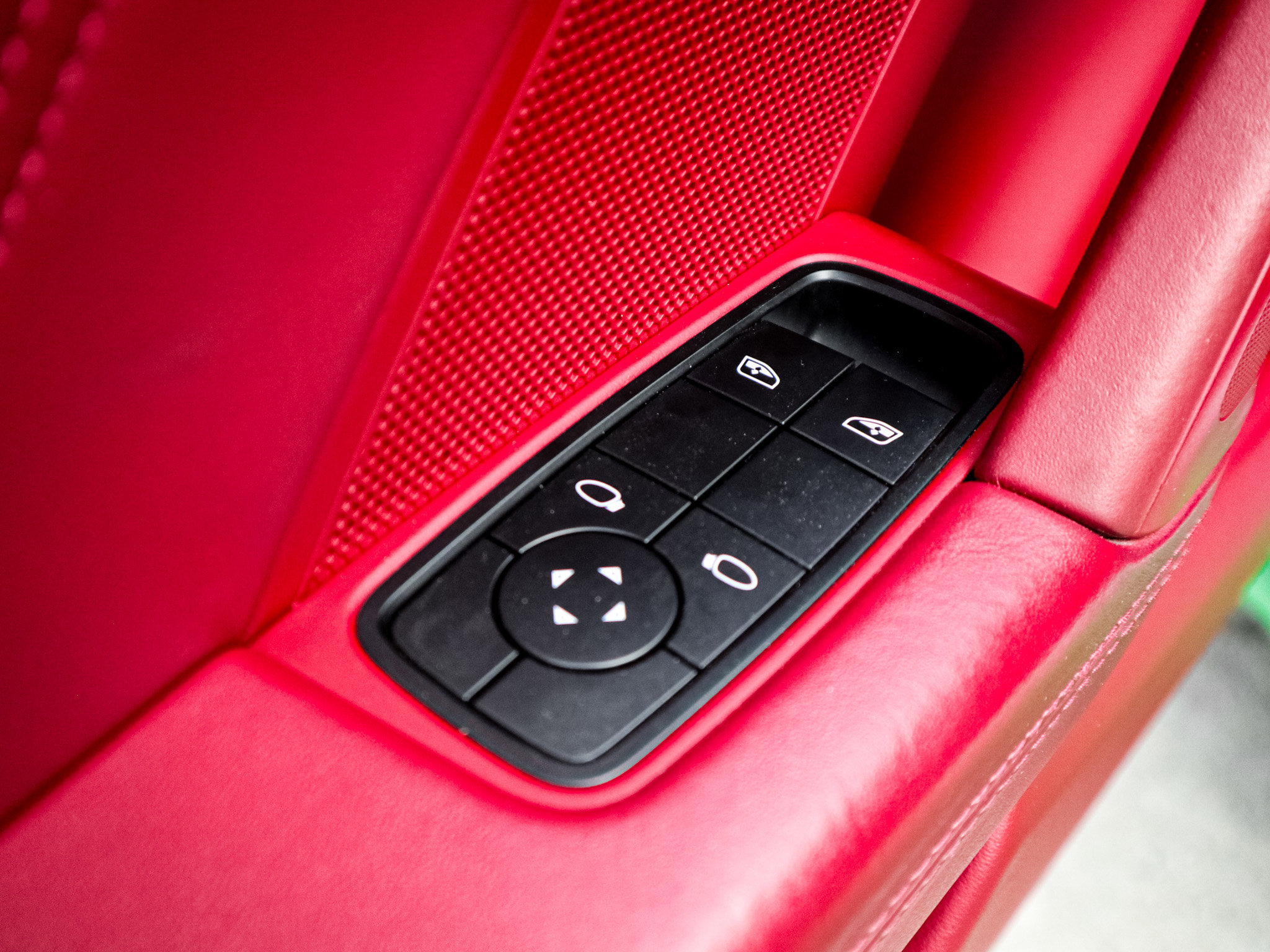 Used 2022 Porsche 911 Turbo AWD/4WD image 15