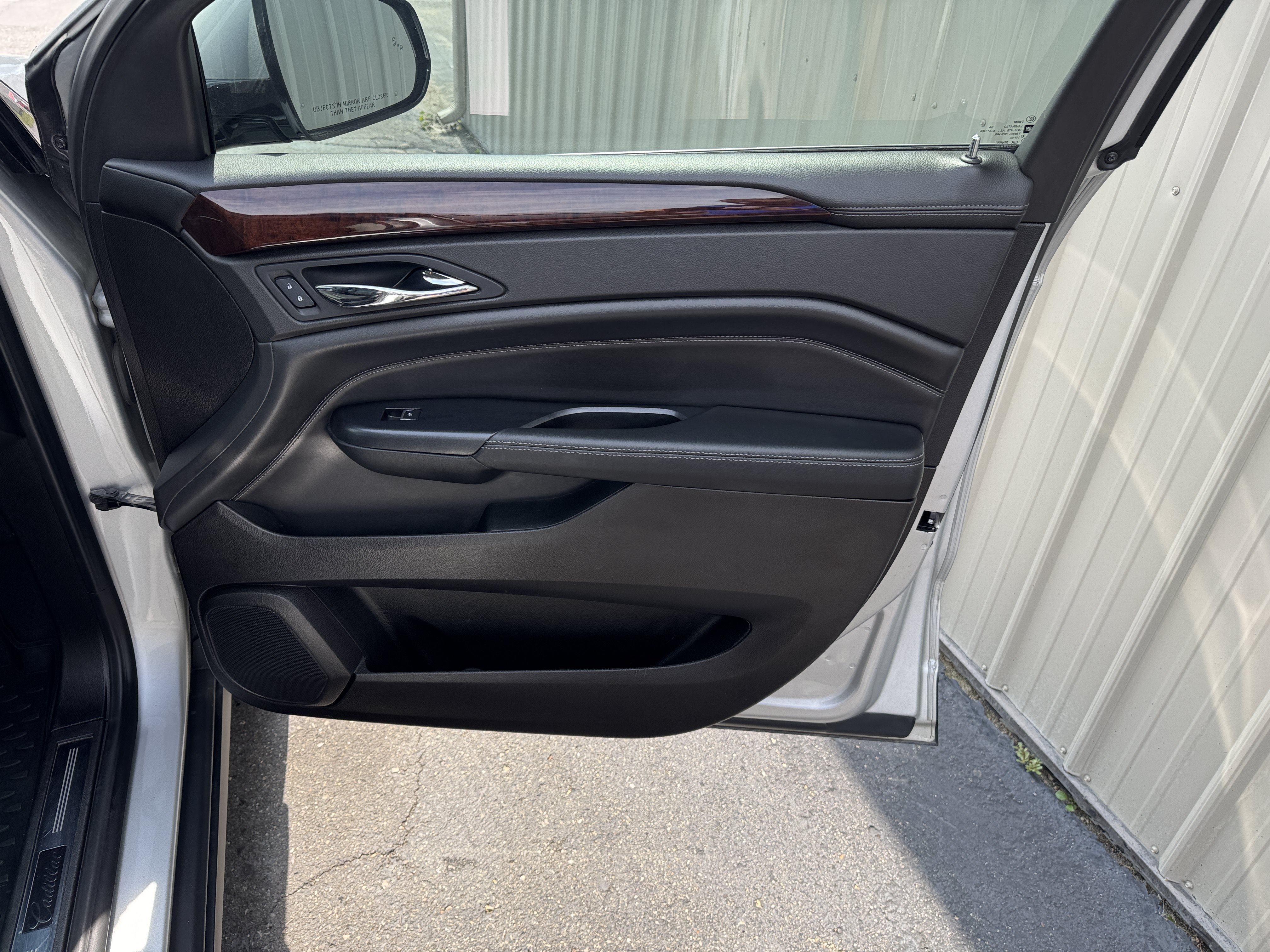 Used 2016 Cadillac SRX Luxury w/ Trailering Package AWD/4WD image 28