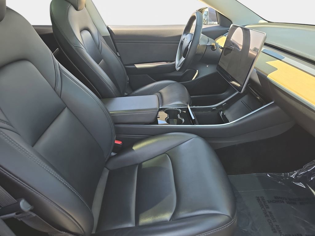 Used 2018 Tesla Model 3 Long Range RWD image 12