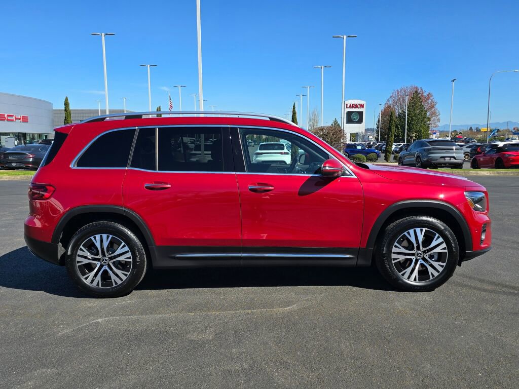 Certified 2025 Mercedes-Benz GLB 250 4MATIC image 7