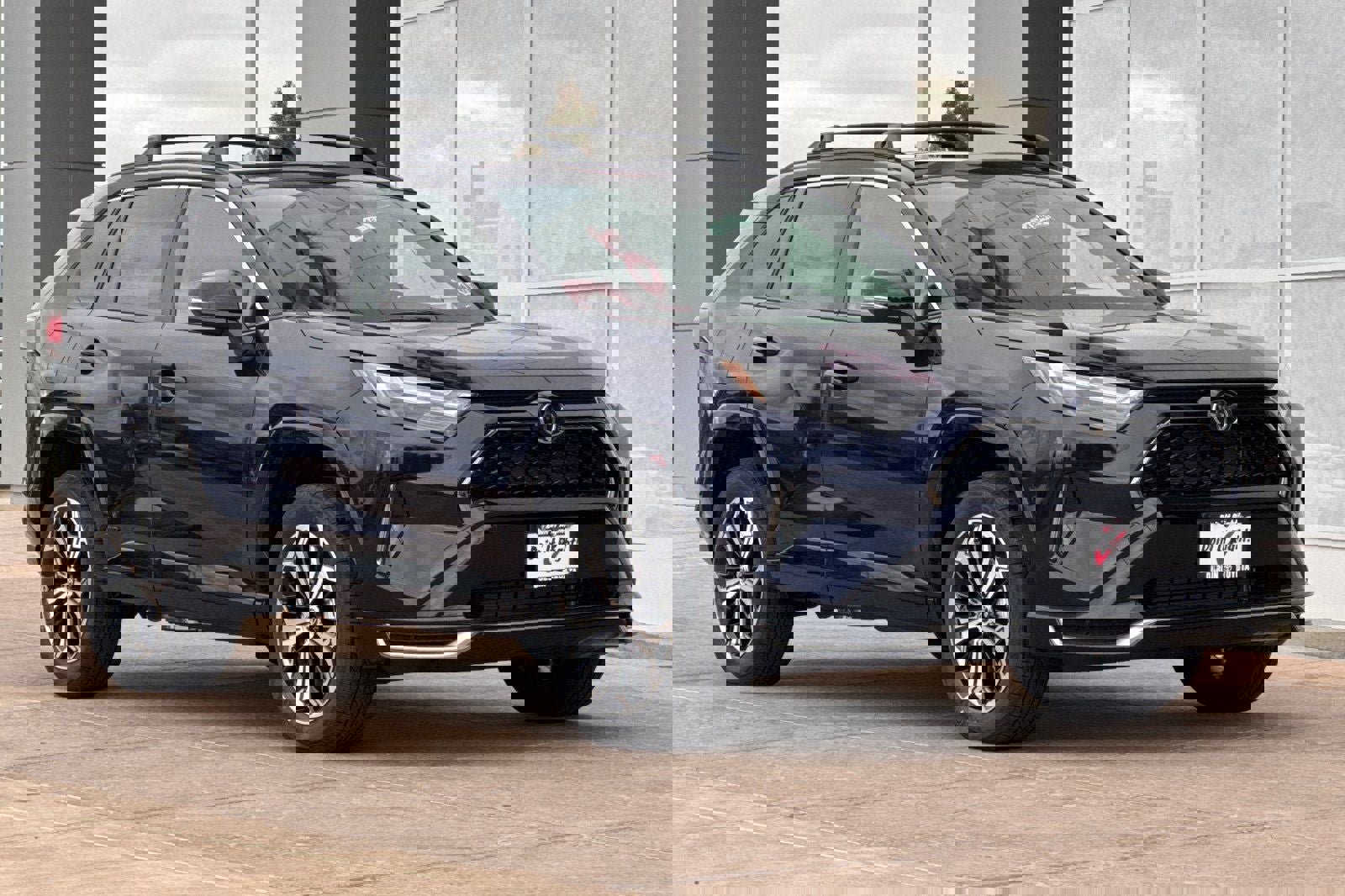 New 2025 Toyota RAV4 XSE video 2