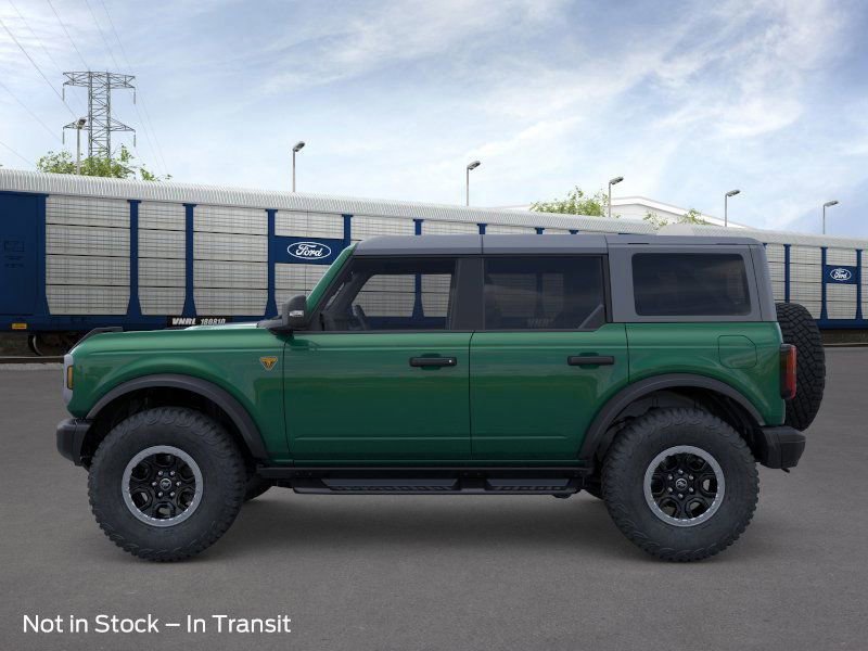 New 2025 Ford Bronco Badlands image 3