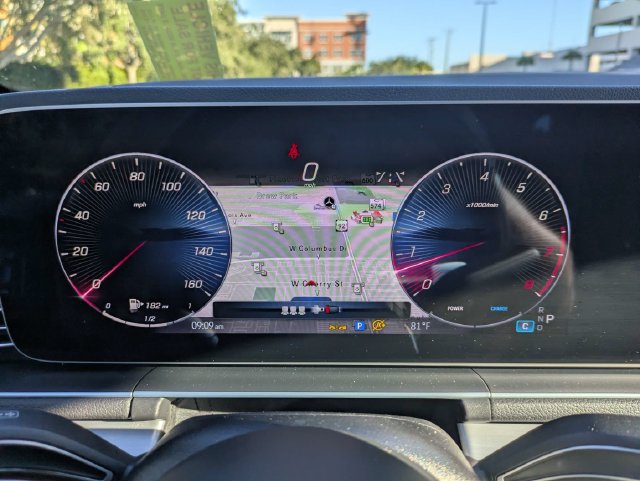 Used 2025 Mercedes-Benz GLE 350 4MATIC w/ Driver Assistance Package image 25