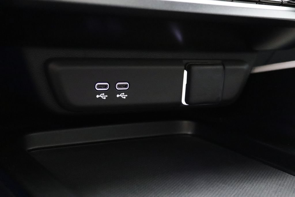 Used 2024 Acura ZDX Type S AWD/4WD image 31