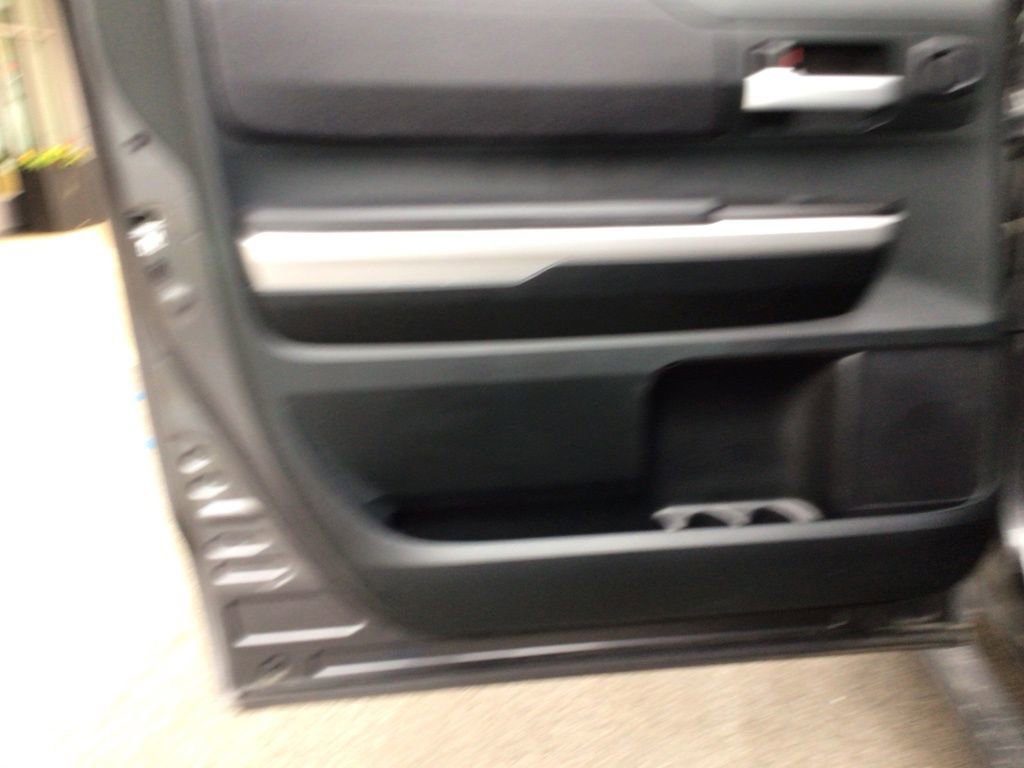 Used 2017 Toyota Tundra SR5 w/ TRD Off Road Package image 19