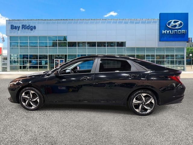 Used 2023 Hyundai Elantra SEL w/ Convenience Package FWD image 8