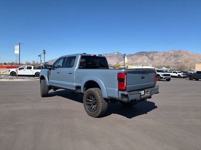 Used 2024 Ford F250 Lariat w/ Lariat Ultimate Package AWD/4WD image 3
