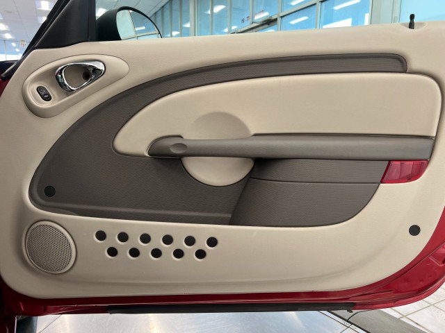 Used 2005 Chrysler PT Cruiser Touring image 18