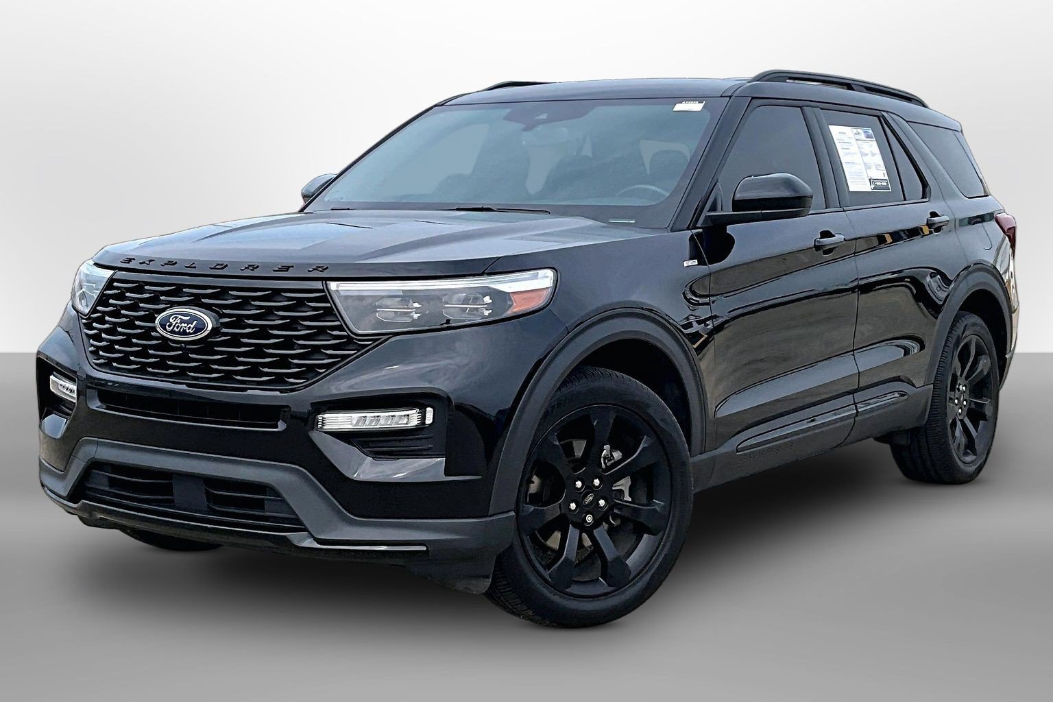 Used 2024 Ford Explorer ST-Line w/ Class IV Trailer Tow Package AWD/4WD image 13