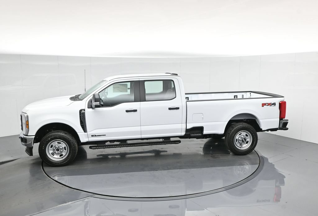 New 2026 Ford F350 XL w/ FX4 Off-Road Package AWD/4WD image 46