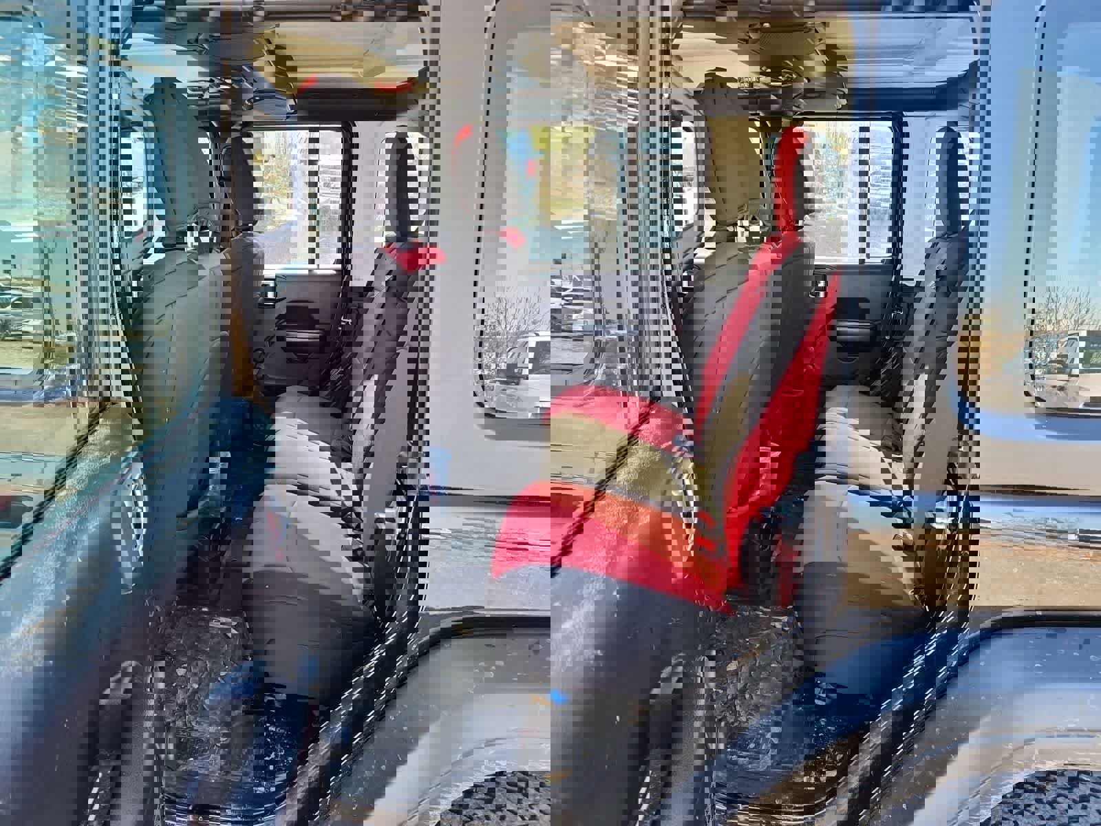 Certified 2018 Jeep Wrangler Unlimited Sport image 25