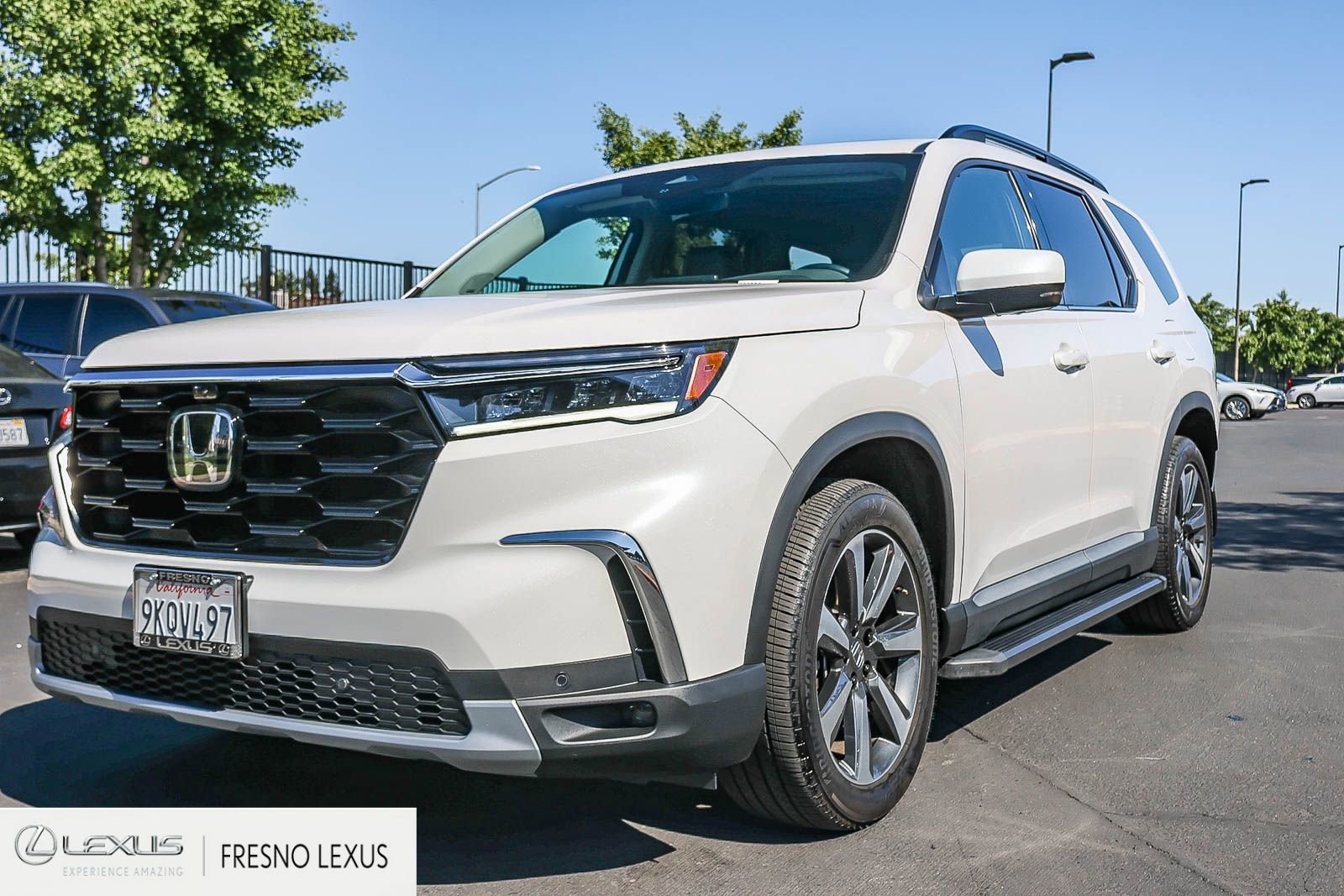 Used 2024 Honda Pilot Elite image 3