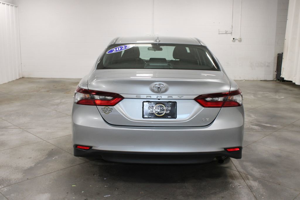Used 2022 Toyota Camry LE FWD image 8