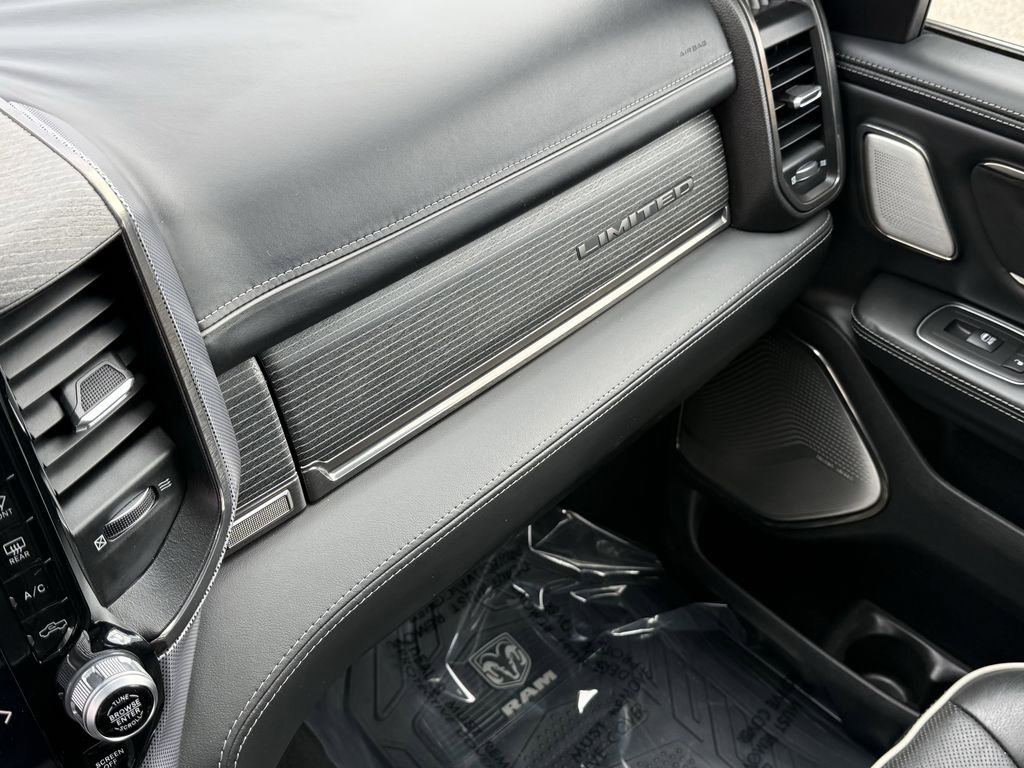 Used 2019 RAM 1500 Limited image 33