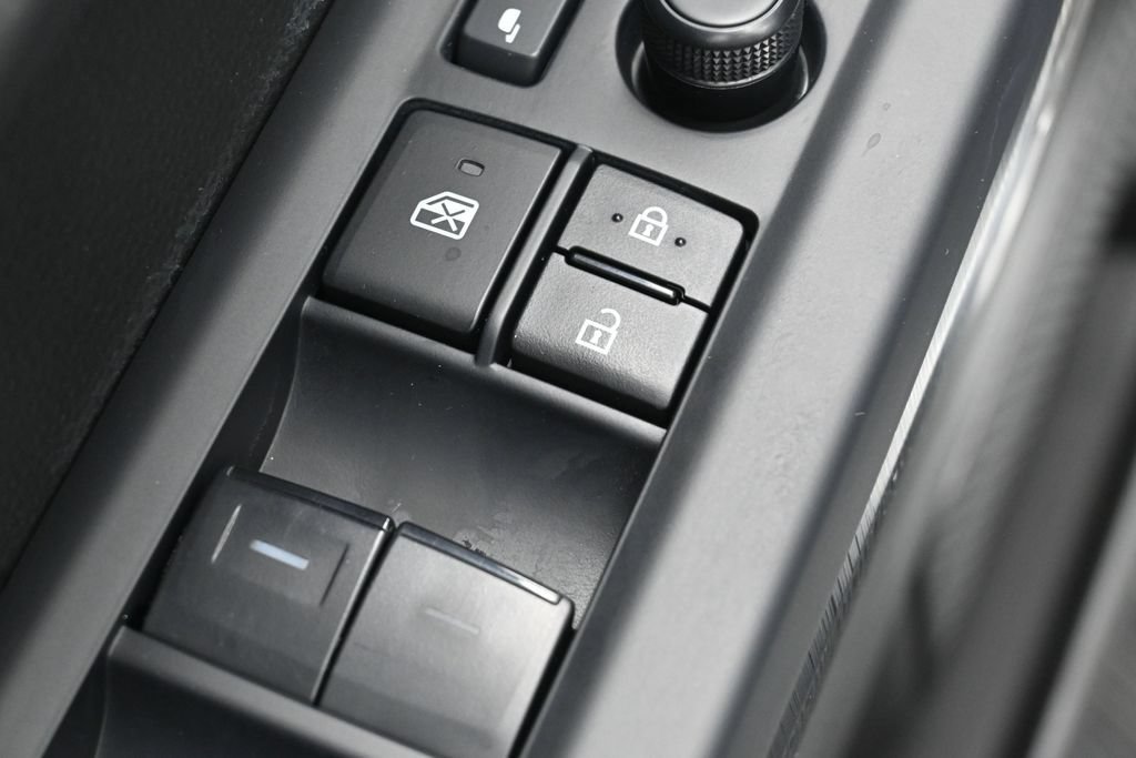 Certified 2026 Toyota Tundra Platinum AWD/4WD image 14