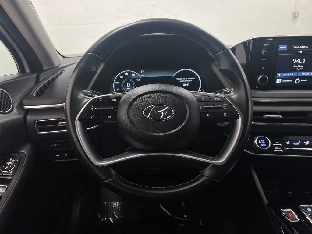 Used 2021 Hyundai Sonata SEL w/ Convenience Package FWD image 16