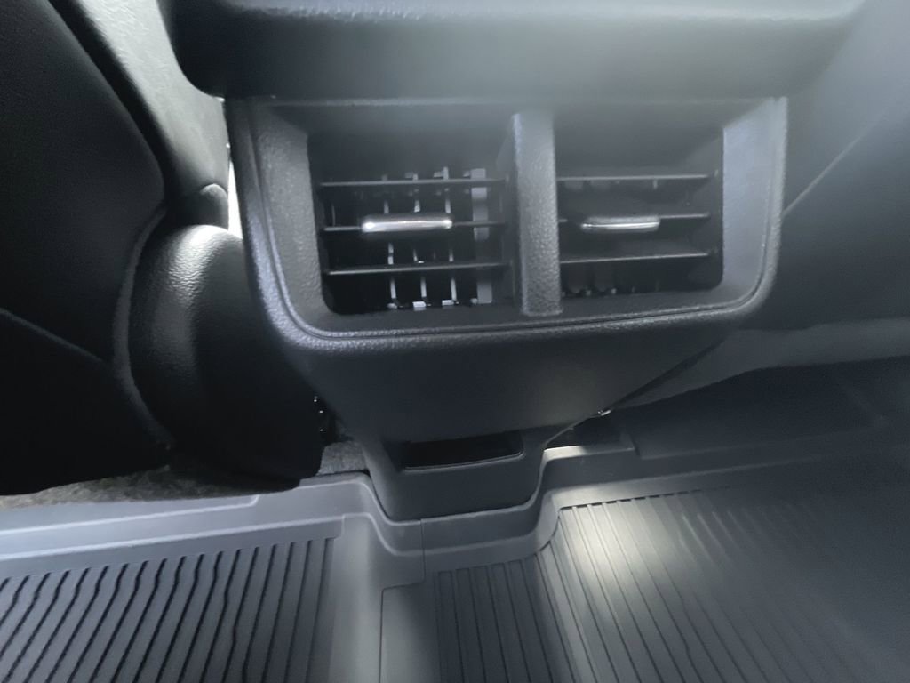 New 2026 GMC Terrain AT4 w/ LPO, Floor Liner Package image 27