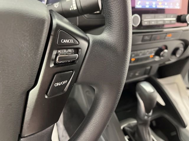 Used 2024 Nissan Frontier S w/ S Utility Package image 21