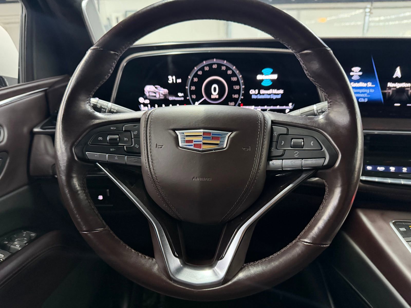 Used 2023 Cadillac Escalade Sport Platinum w/ LPO, ONYX Package image 13