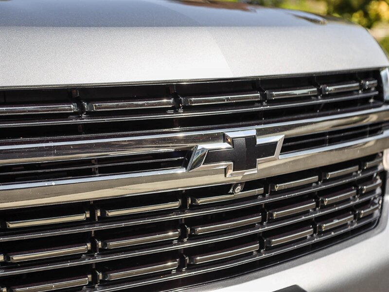 Used 2022 Chevrolet Tahoe RST w/ Luxury Package AWD/4WD image 10