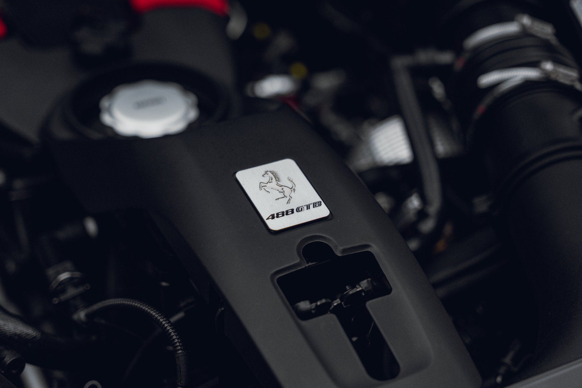 Used 2017 Ferrari 488 GTB RWD image 36