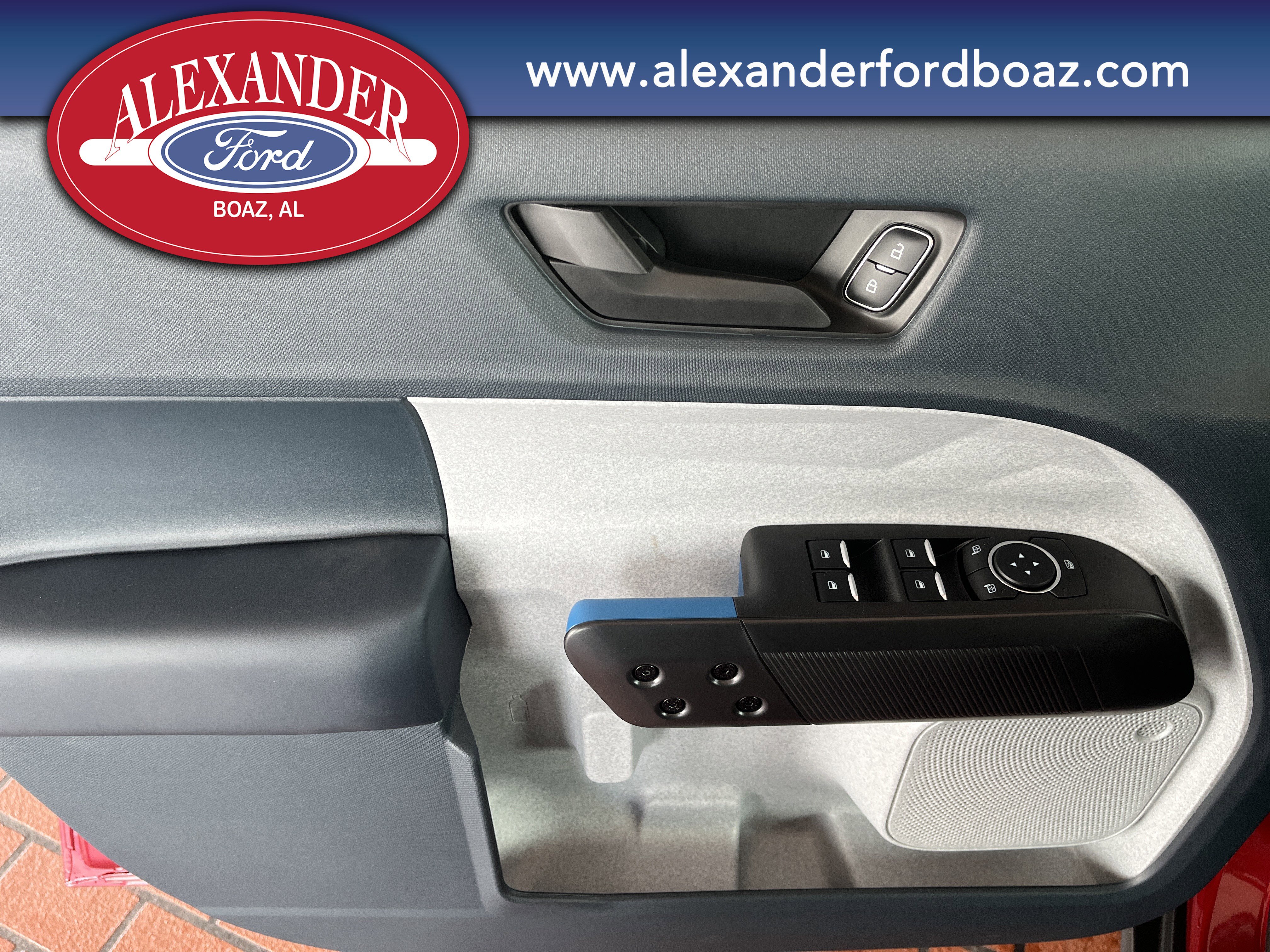 New 2025 Ford Maverick XLT w/ XLT Luxury Package image 11