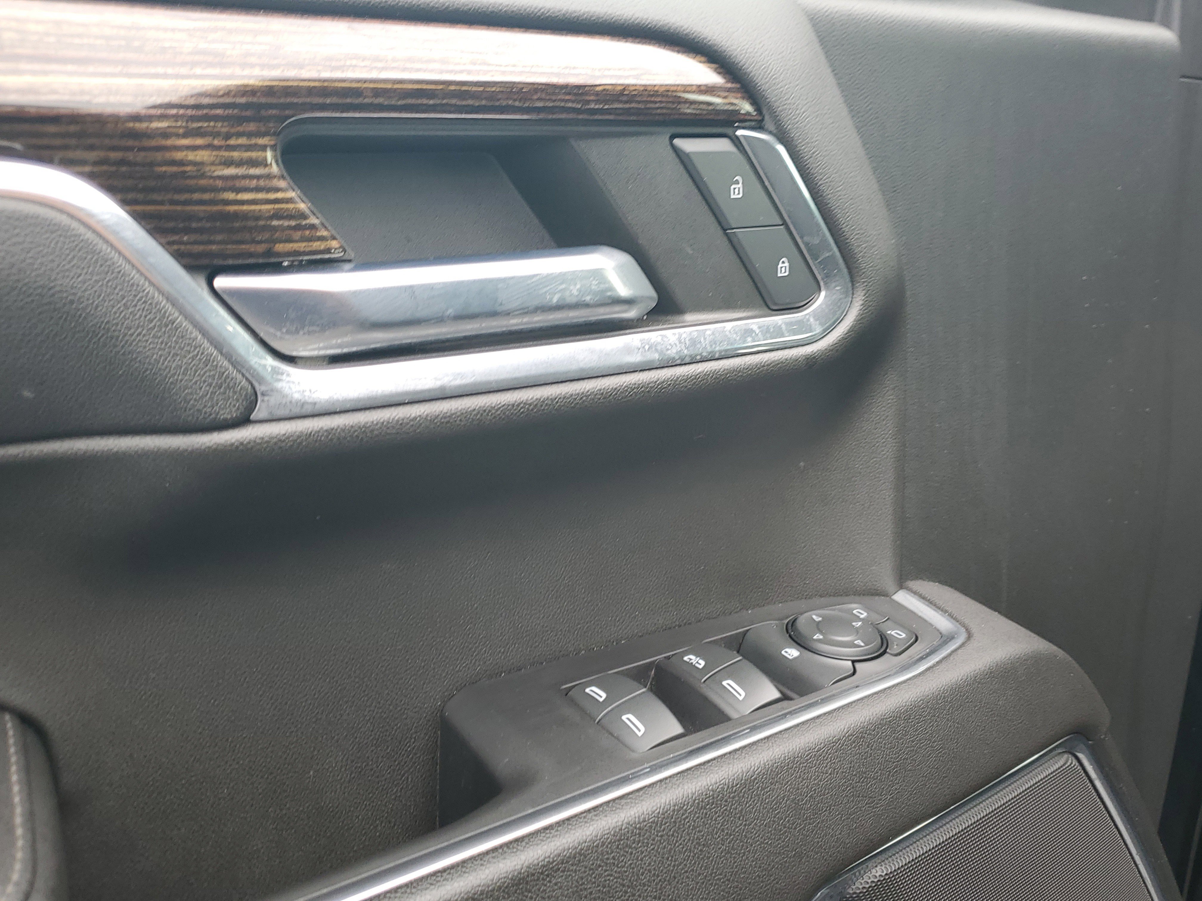 Used 2023 GMC Sierra 1500 Elevation image 19