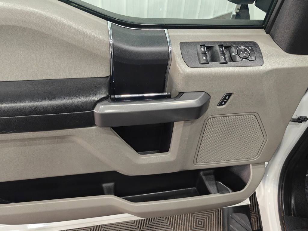 Used 2020 Ford F150 XLT w/ Trailer Tow Package image 40