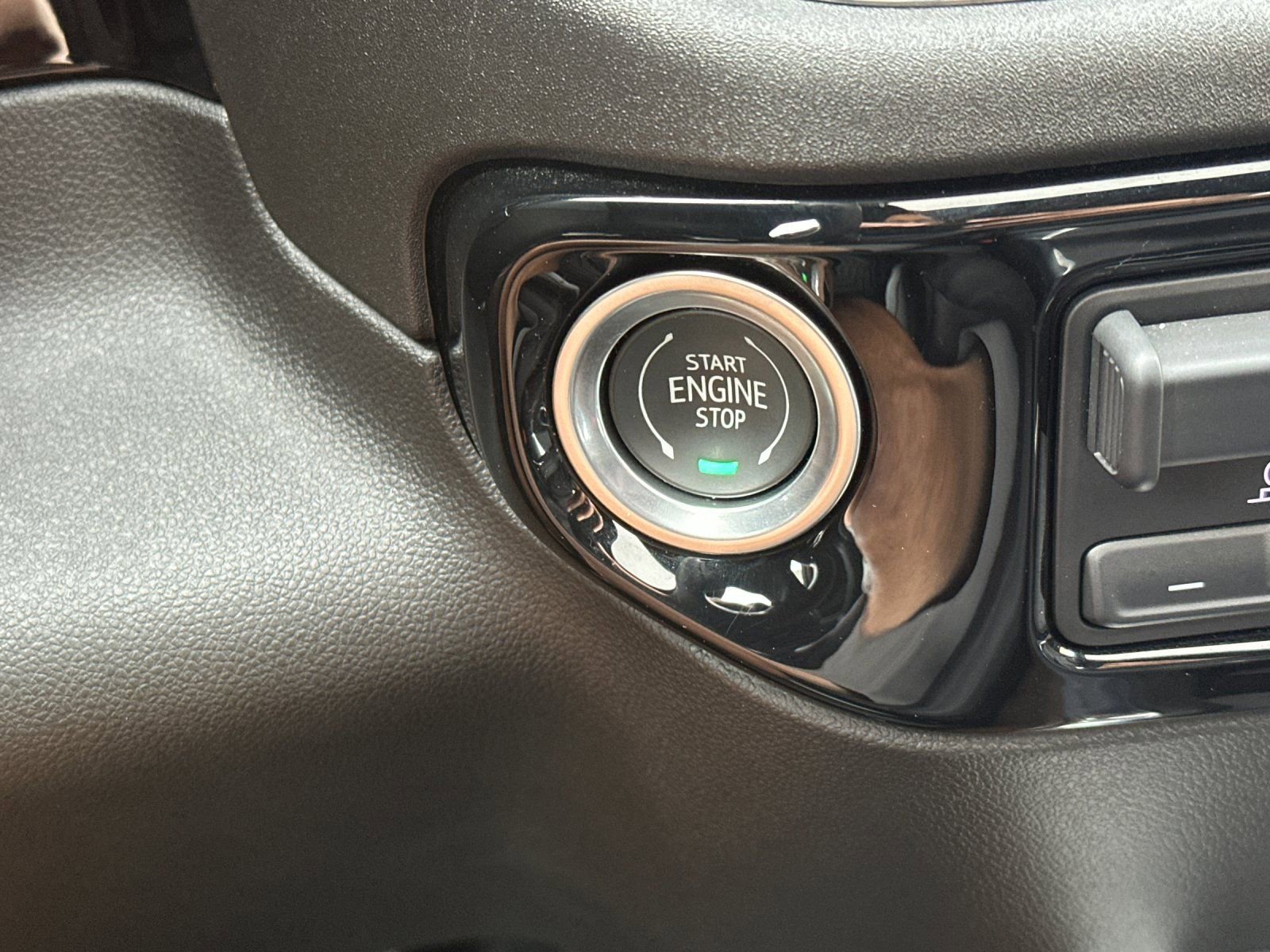 Used 2024 Chevrolet Silverado 2500 High Country w/ Max Trailering Package image 22