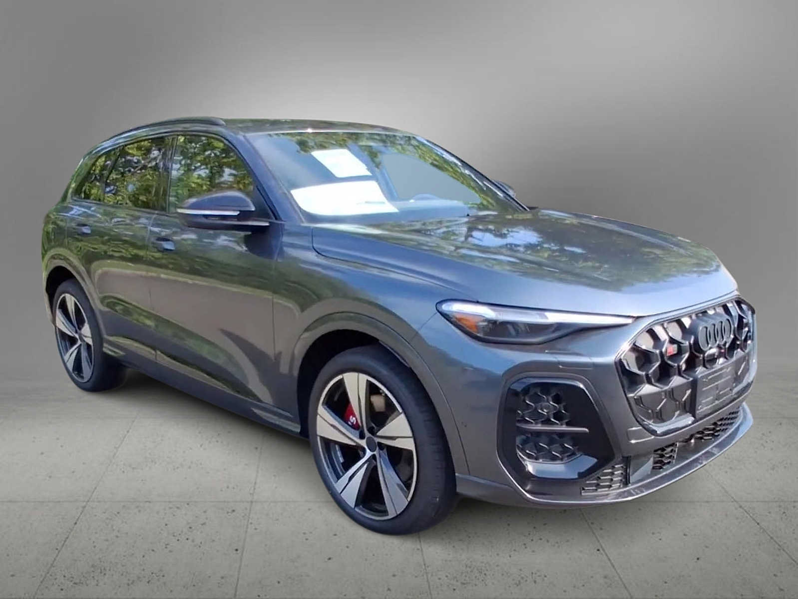 New 2026 Audi SQ5 Prestige AWD/4WD image 2