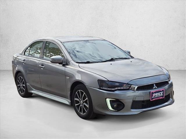Used 2017 Mitsubishi Lancer ES FWD image 3