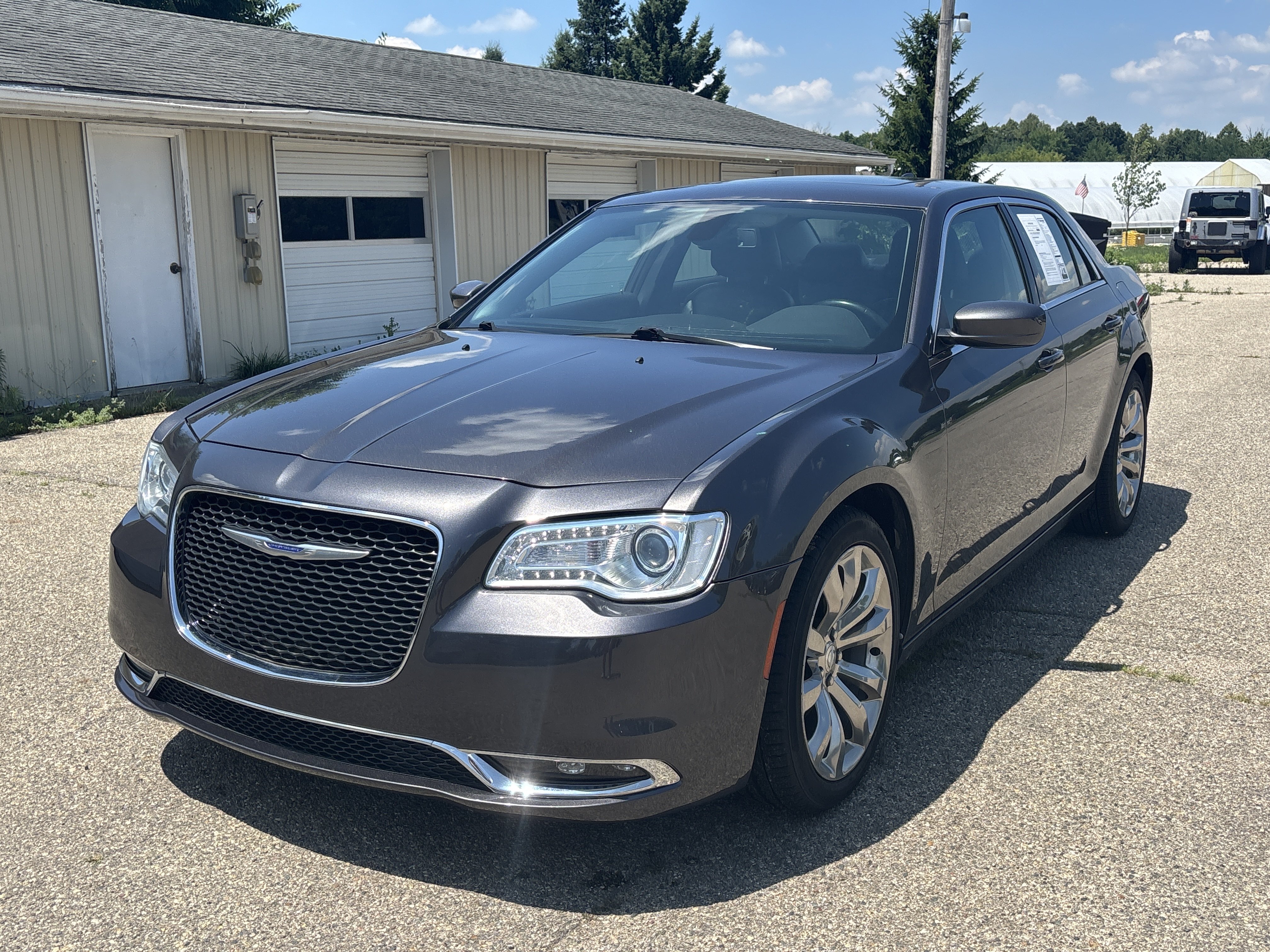 Used 2020 Chrysler 300 Touring L w/ Value Package RWD image 12