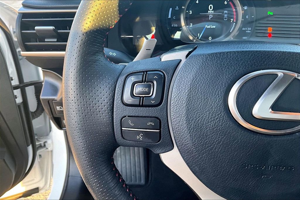 Used 2019 Lexus IS 300 image 11