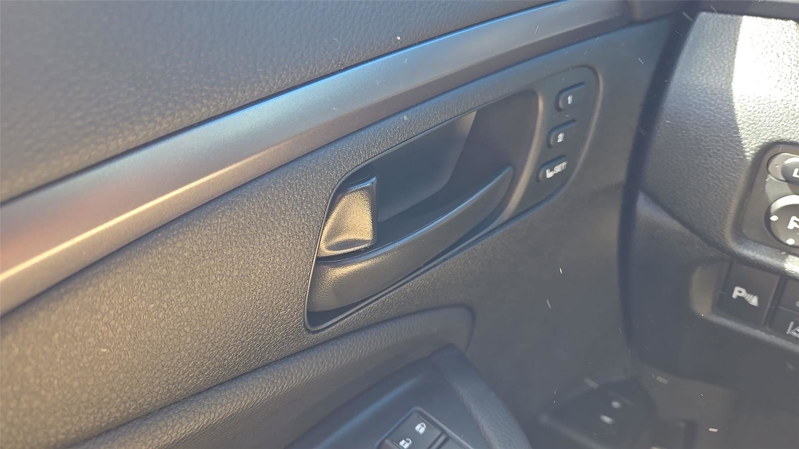 Used 2023 Honda Passport EX-L image 21