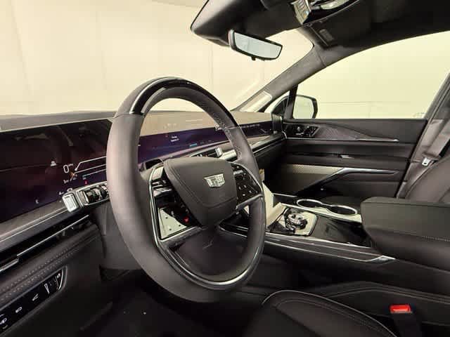 New 2026 Cadillac Escalade IQL Sport 2 w/ LPO, ONYX Package AWD/4WD image 16