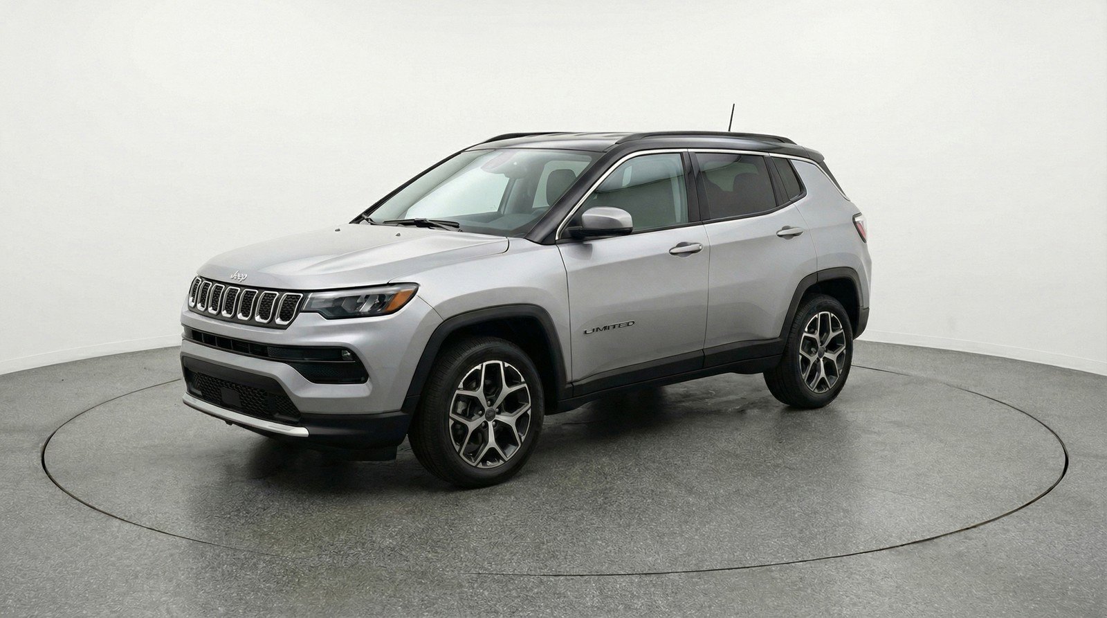 Used 2025 Jeep Compass Limited AWD/4WD image 3