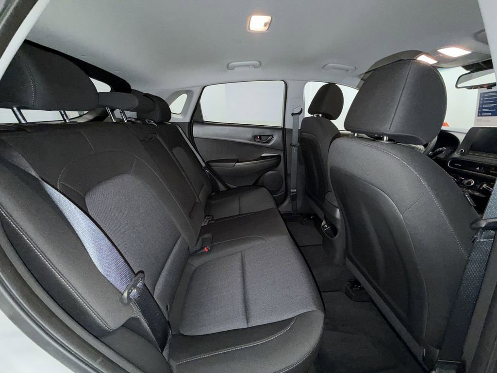 Used 2023 Hyundai Kona SEL image 6